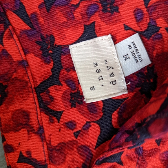 A New day top - Picture 9 of 10